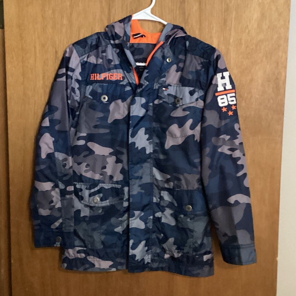 Tommy Hilfiger Camo Raincoat - Blue and Gray